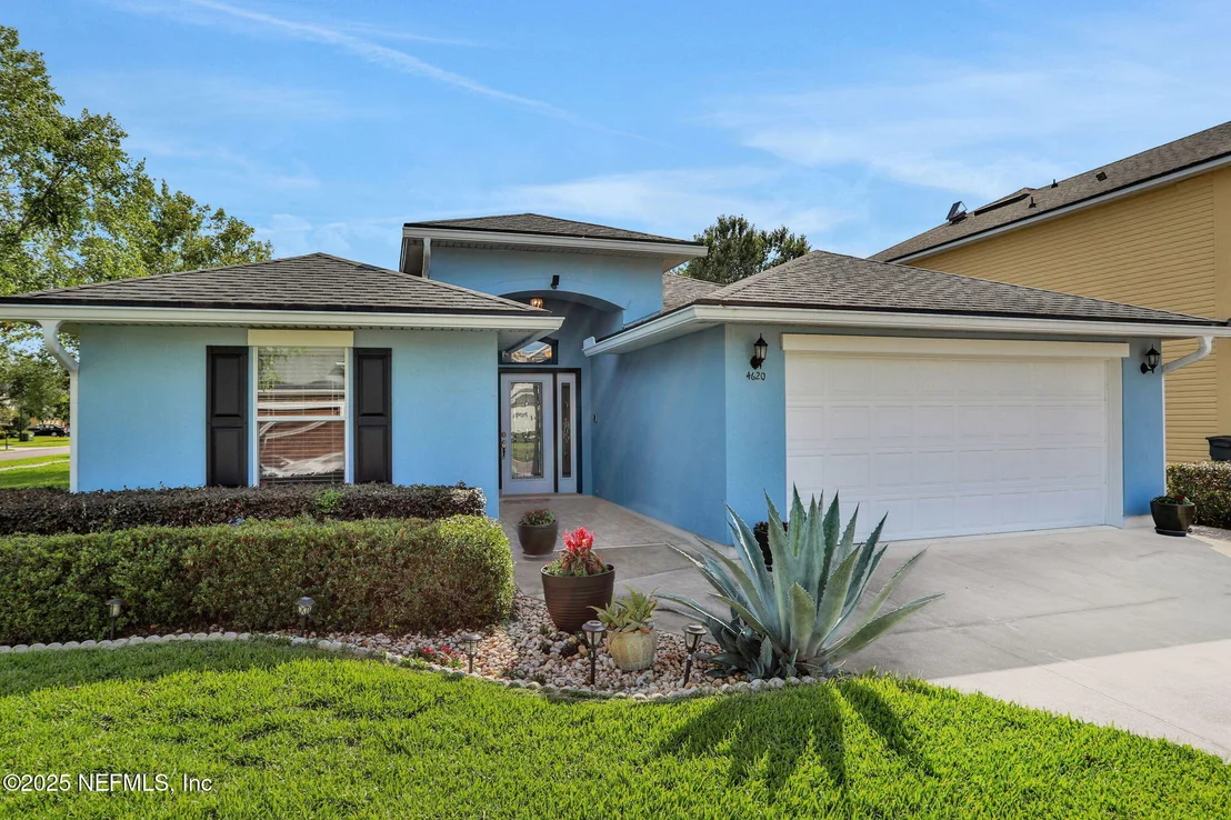 Photo of 4620 PINE LAKE Drive