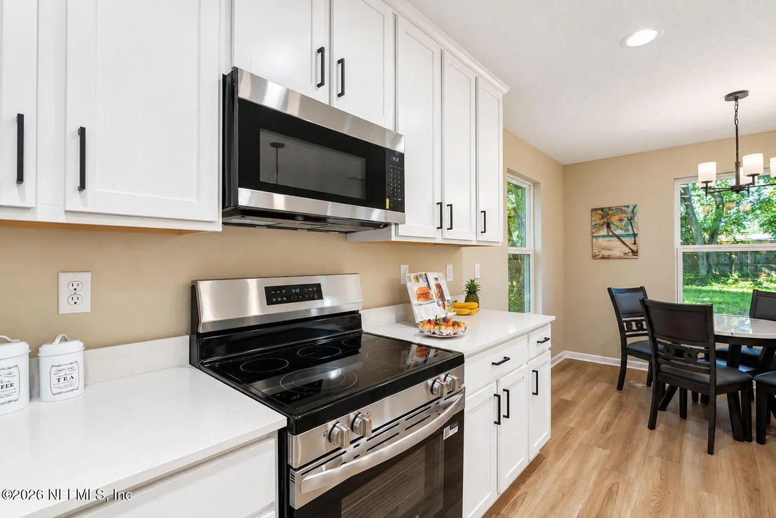 Photo of 1634 VALENCIA Drive