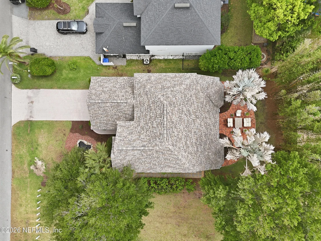 Photo of 521 SUNSET Drive