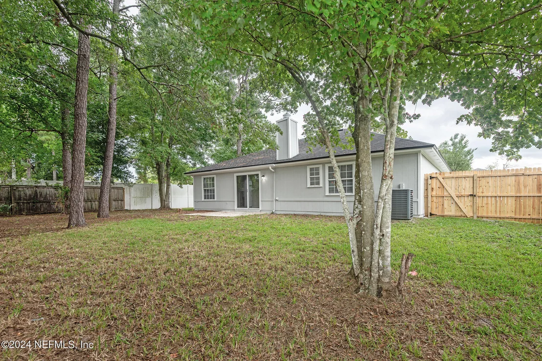 Photo of 6402 CHECKMATE Lane