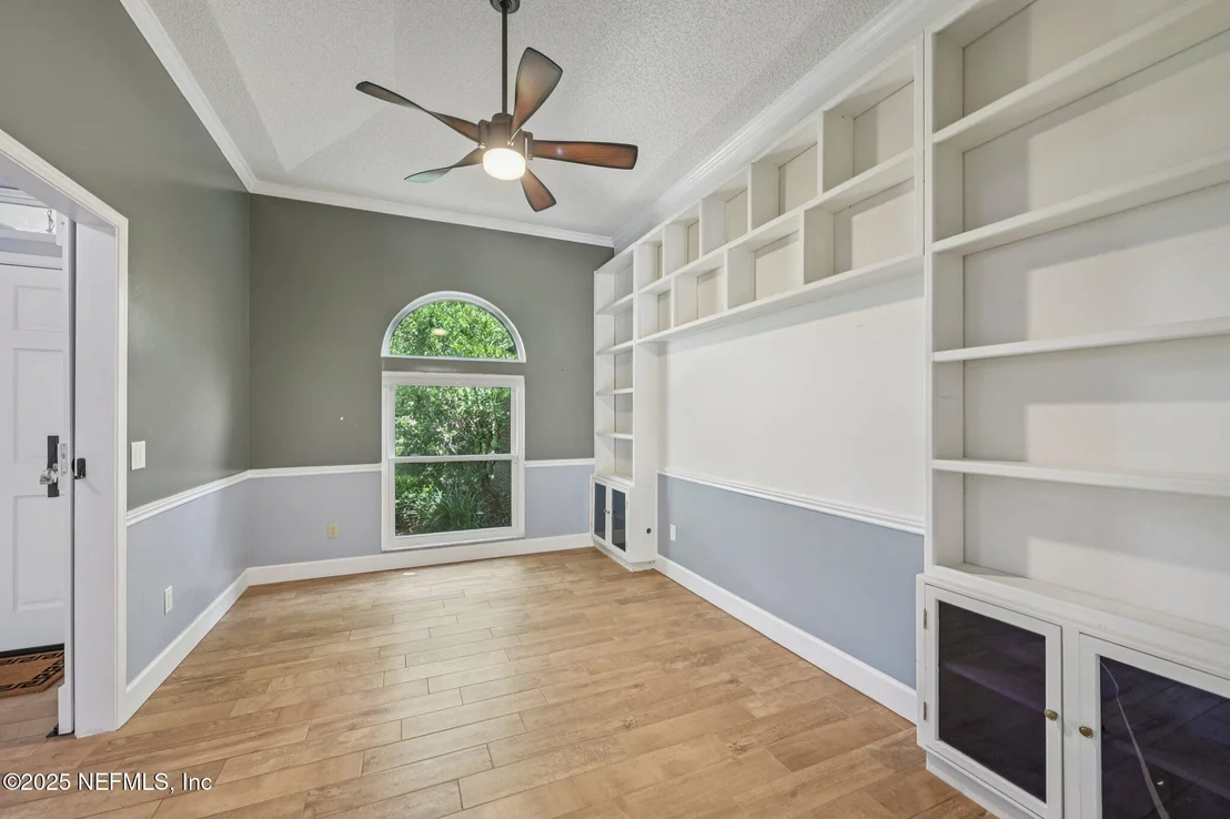Photo of 12646 POINT PARK Drive