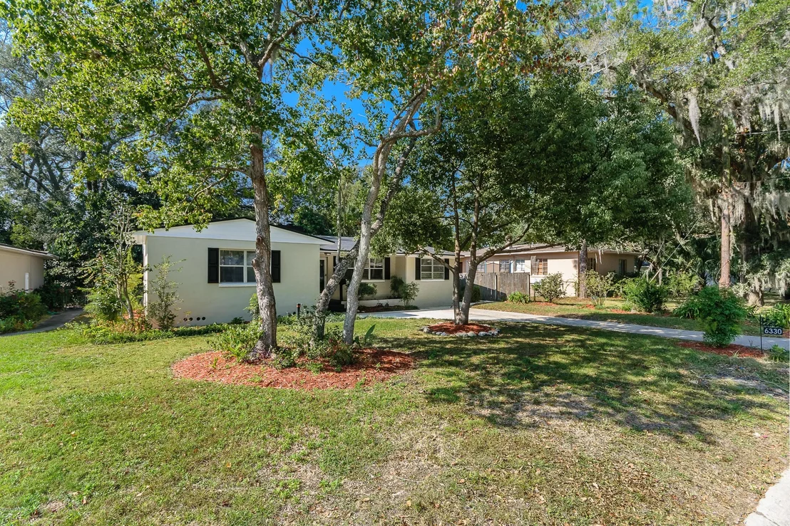 Photo of 6330 WESLEYAN Road