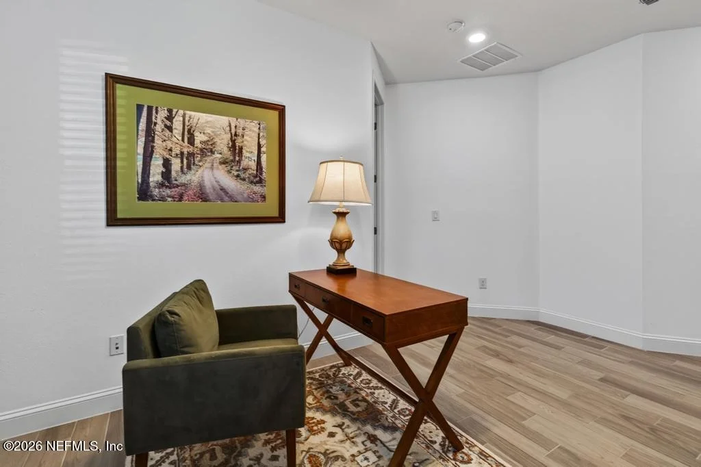 Photo of 206 RIVERCLIFF Trail