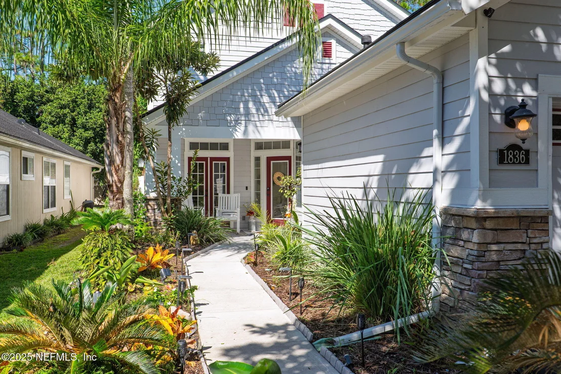 Photo of 1836 ENTERPRISE Avenue