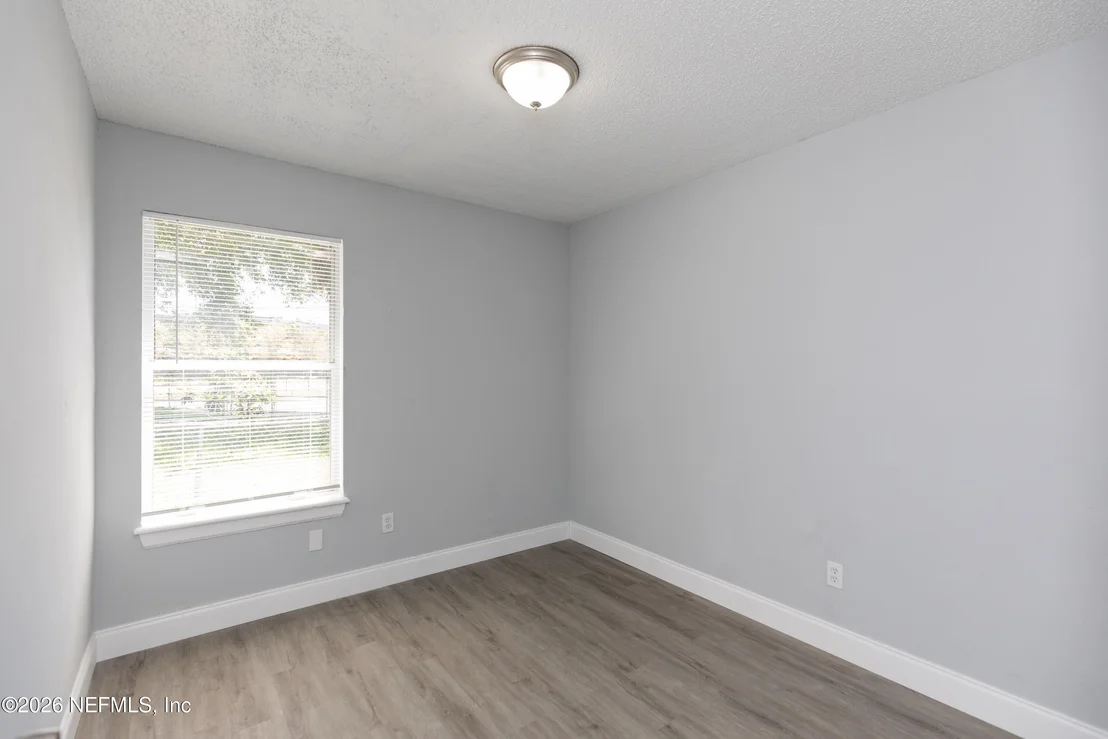 Photo of 1003 DANIEL Street