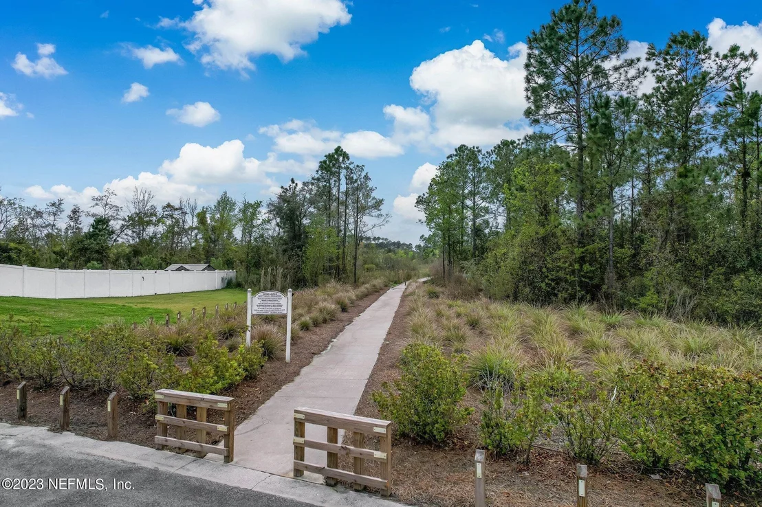 Photo of 85771 BLACK TERN Drive