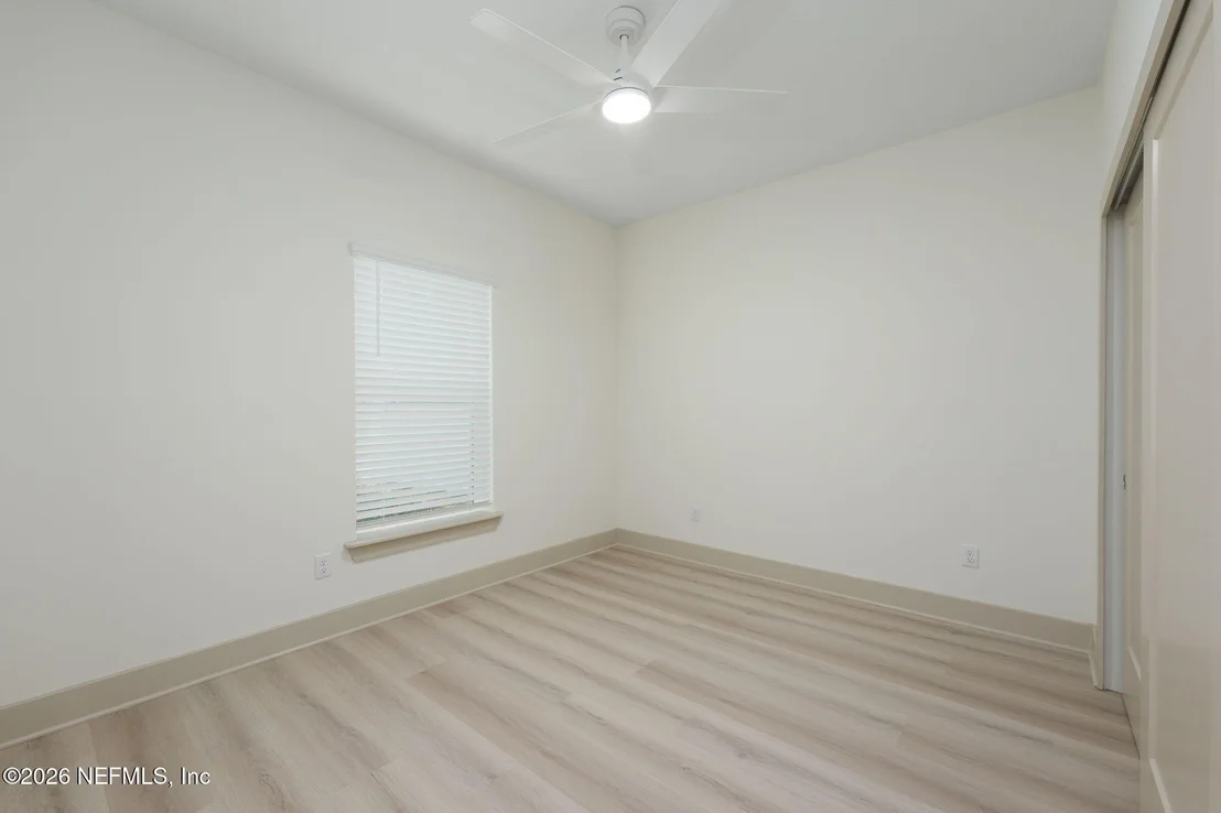Photo of 716 W 6TH Street