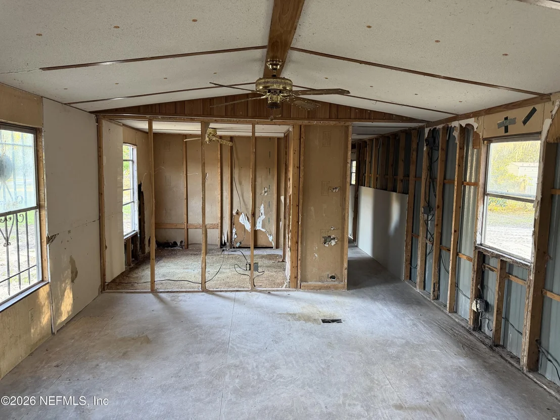 Photo of 235 OAKCREST Drive