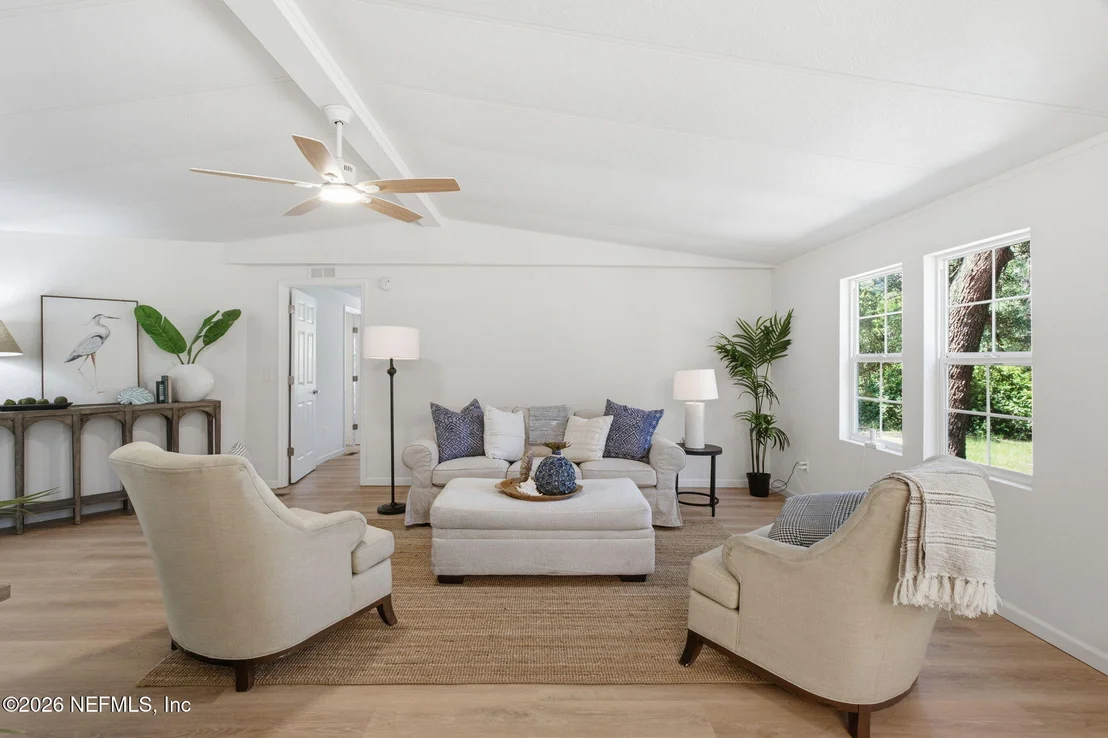 Photo of 8337 SINGLETON Place