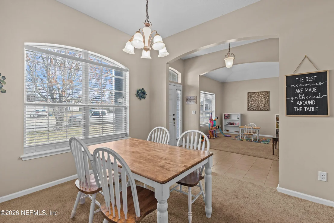 Photo of 11714 RAINDROP Road