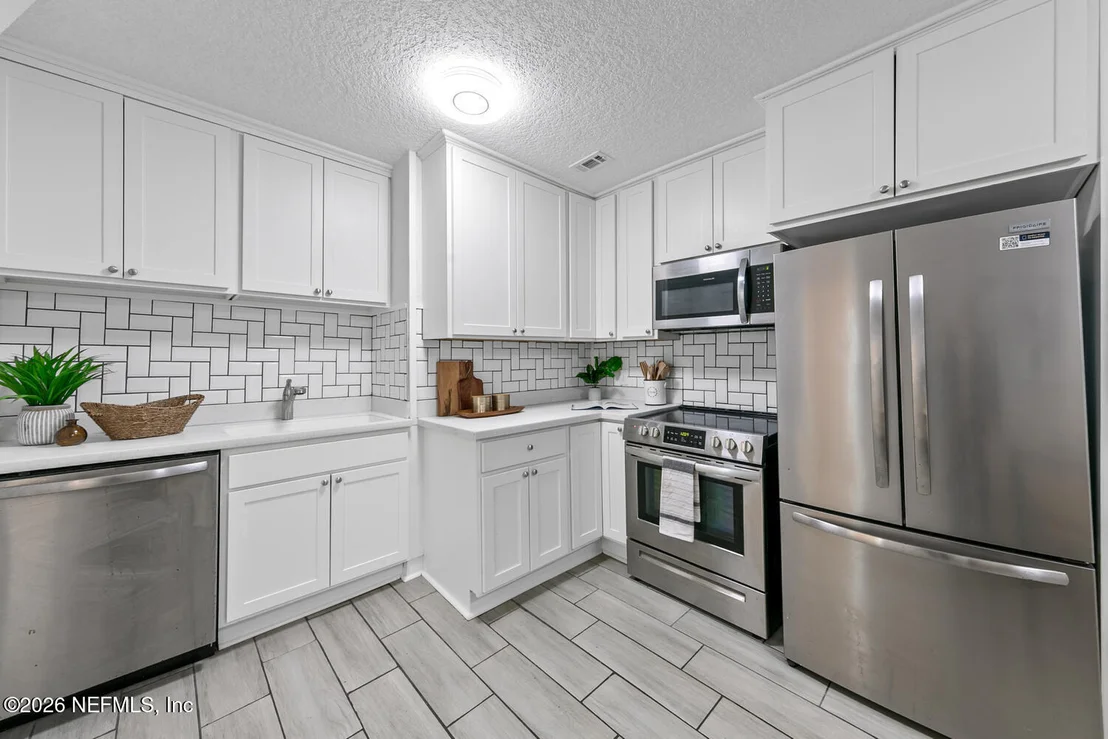 Photo of 715 RALPH Street