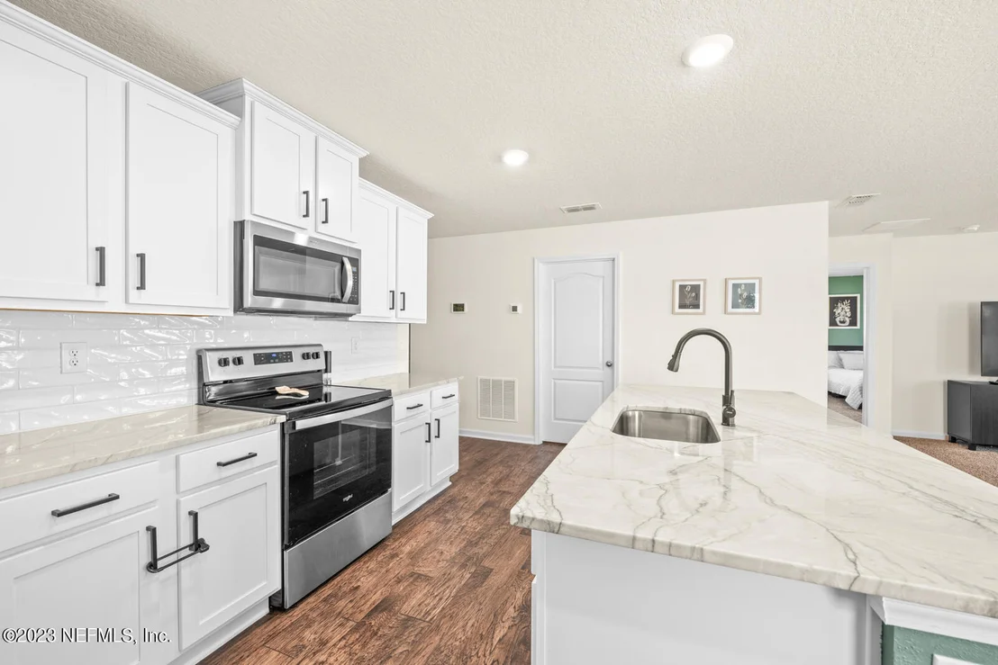 Photo of 788 RILEY Road