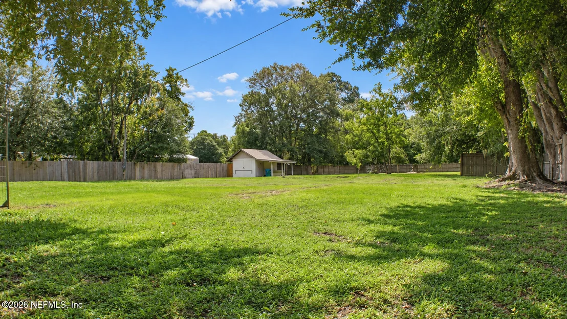 Photo of 306 BERNARD Road