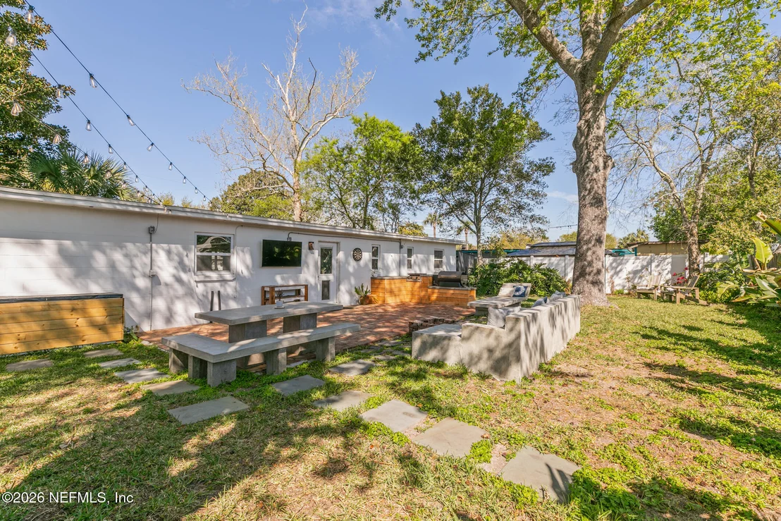 Photo of 451 SARGO Road