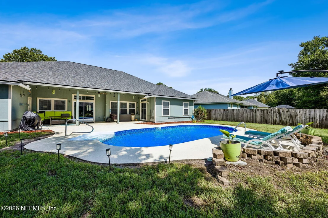 Photo of 1537 MAPLE LEAF Lane