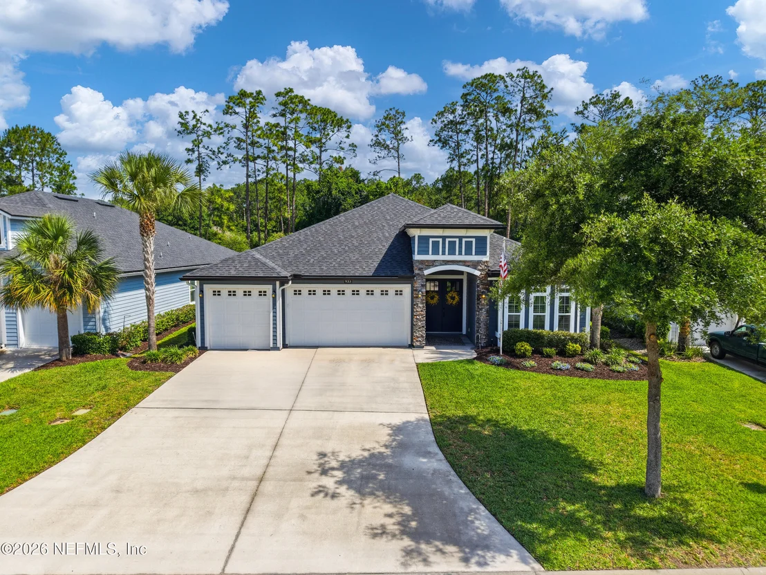 Photo of 933 BENT CREEK Drive