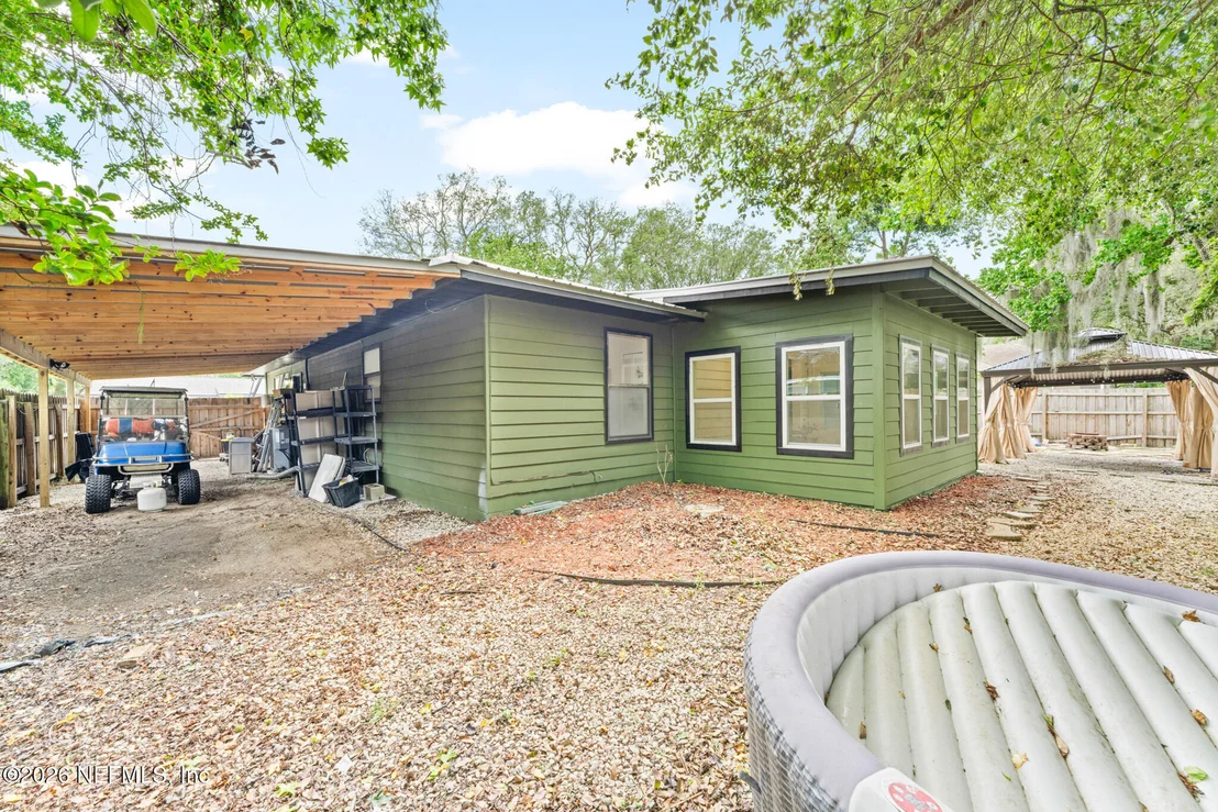 Photo of 111 SWALLOW Road