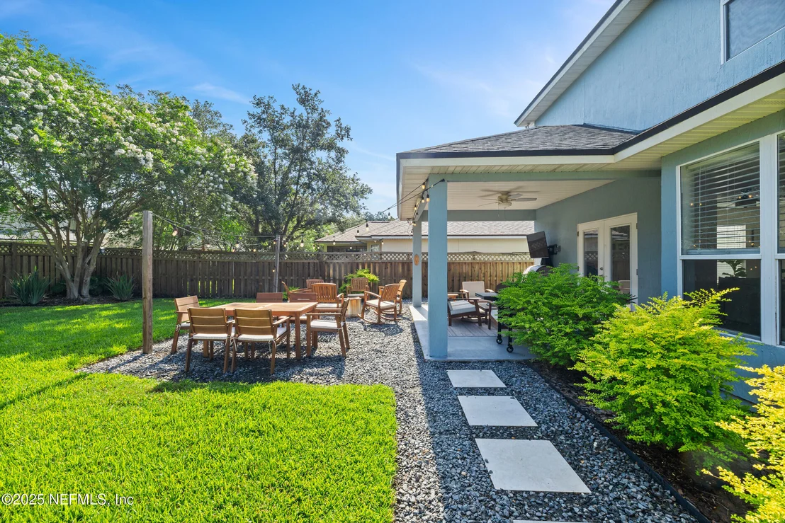 Photo of 708 FLOWERS Street