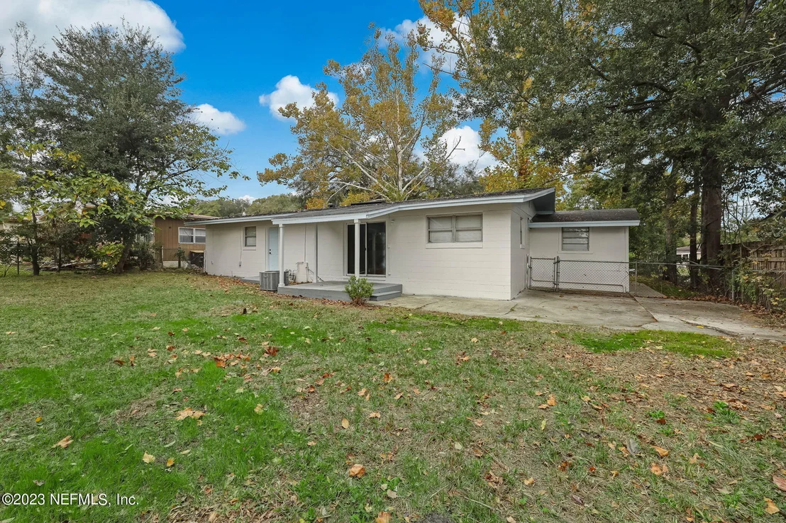 Photo of 6816 CINDERELLA Road
