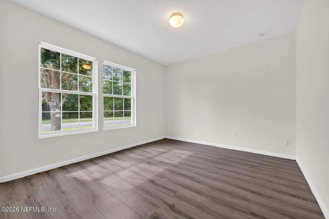 Photo of 161 N TWIN MAPLE Road