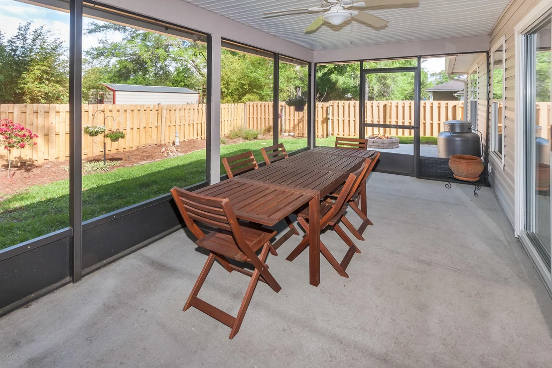 Photo of 1546 BAY HARBOR Drive