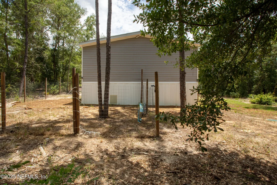 Photo of 121 KENNY Lane