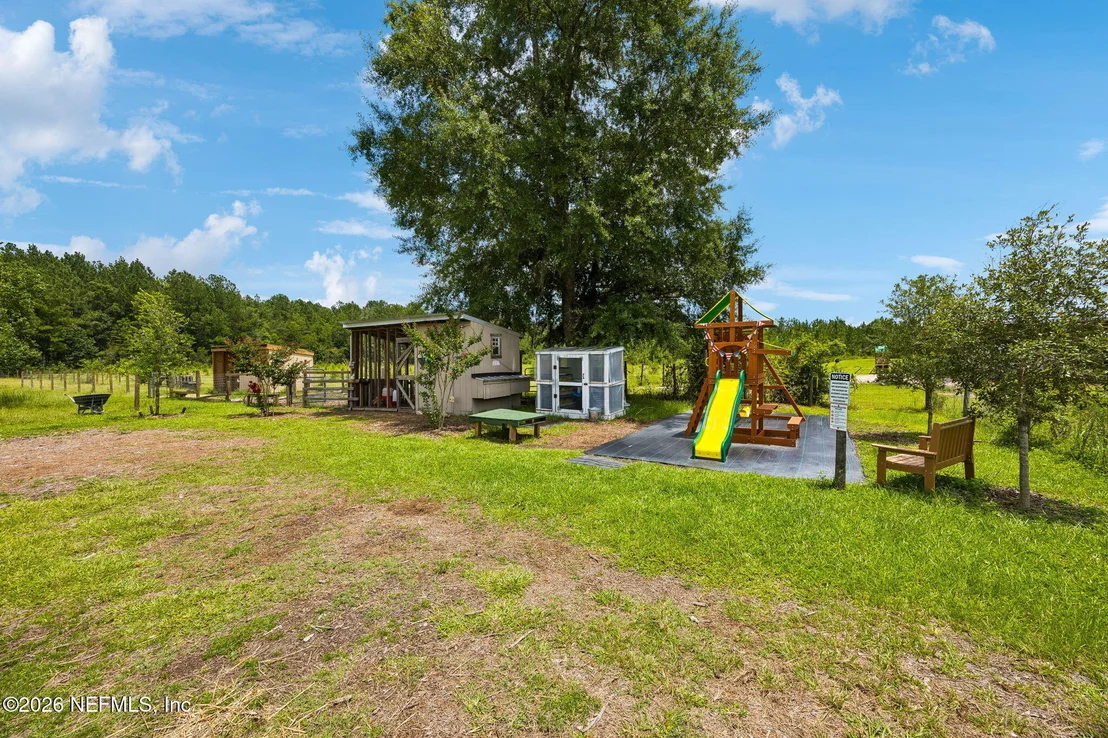 Photo of 45144 MUSSLEWHITE Road