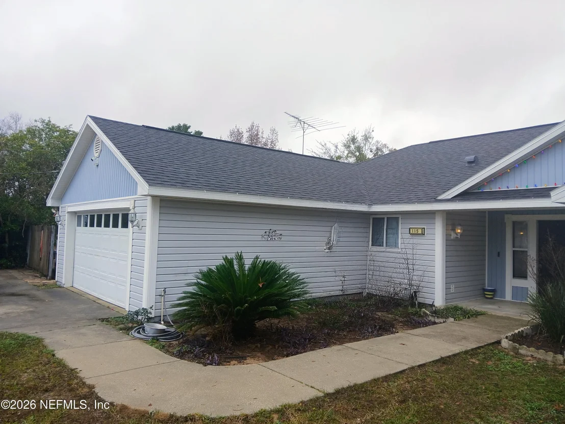 Photo of 115 CRESTWOOD Drive