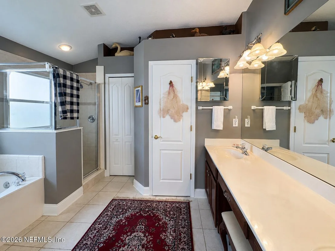 Photo of 1552 BARRINGTON Circle