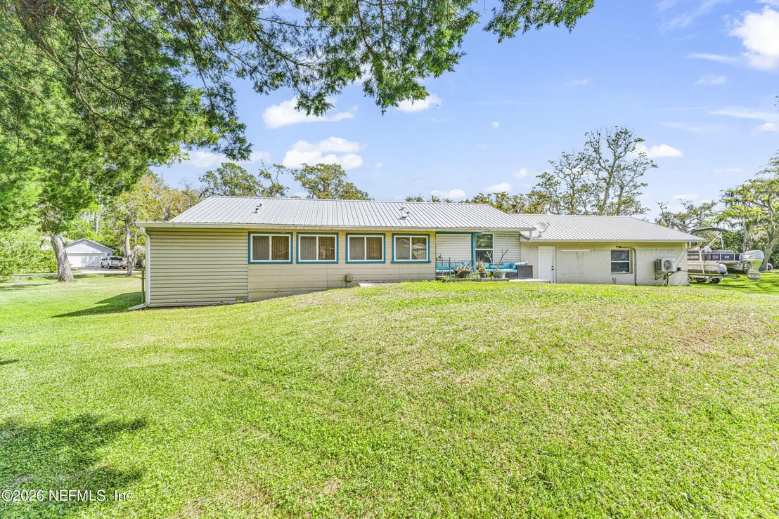 Photo of 524 HORSESHOE Road