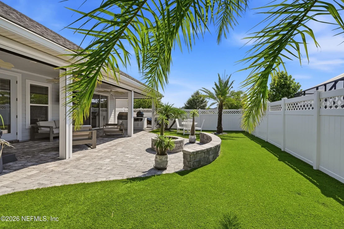 Photo of 322 SILVERLEAF VILLAGE Drive