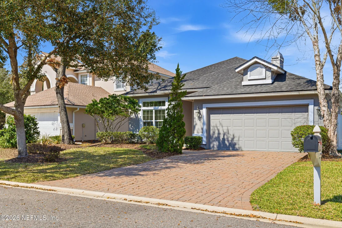 Photo of 2104 BLUFF VIEW Road