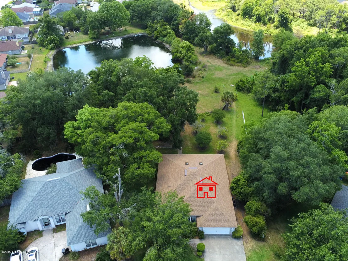 Photo of 488 SUMMIT Drive