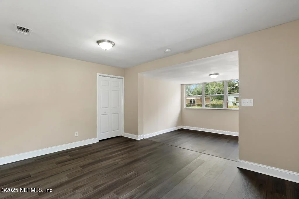 Photo of 5803 GERANIUM Road