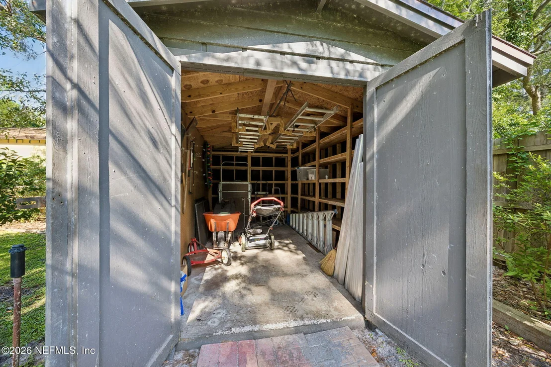 Photo of 1002 NEPTUNE Lane