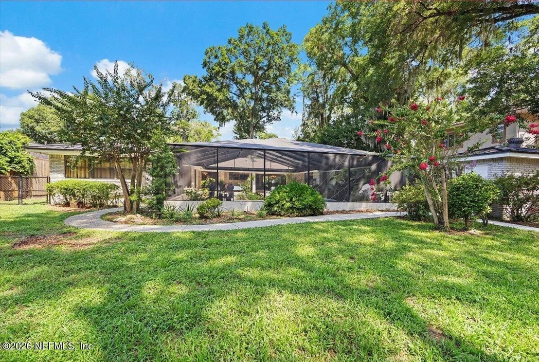 Photo of 3008 FOREST Circle