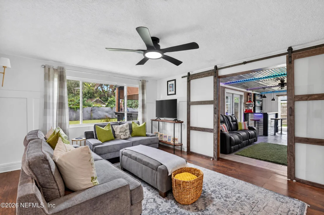 Photo of 3048 LORMAN Drive