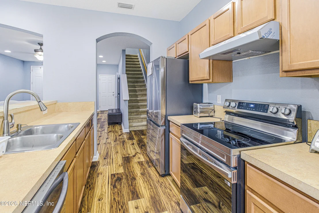 Photo of Unit B at 3690 CRESWICK Circle