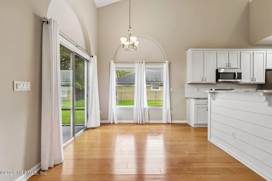 Photo of 2479 PINEHURST Lane
