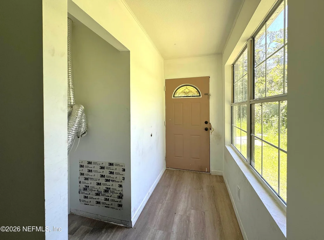Photo of 1074 HOOD Avenue