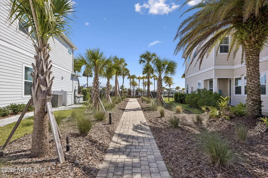 Photo of 713 RUM RUNNER Way