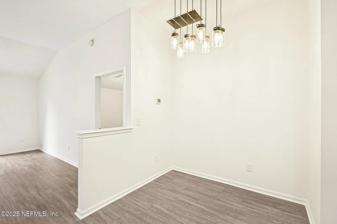 Photo of 8761 REDLEAF Court