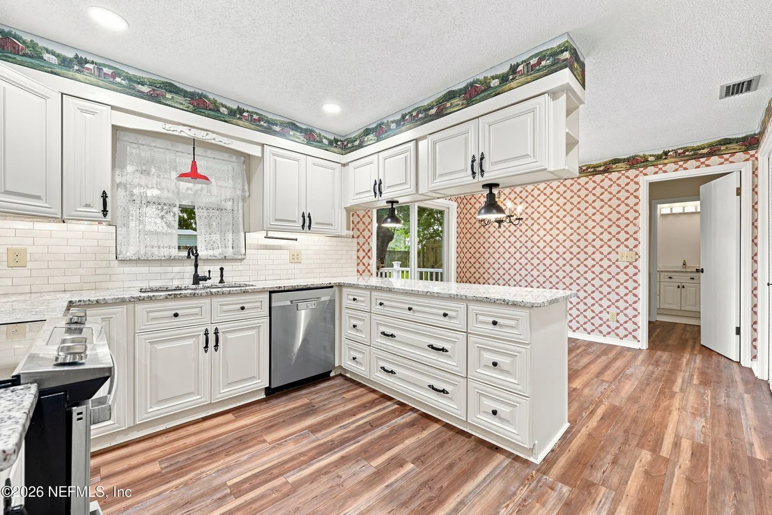 Photo of 2069 MONMOUTH Circle