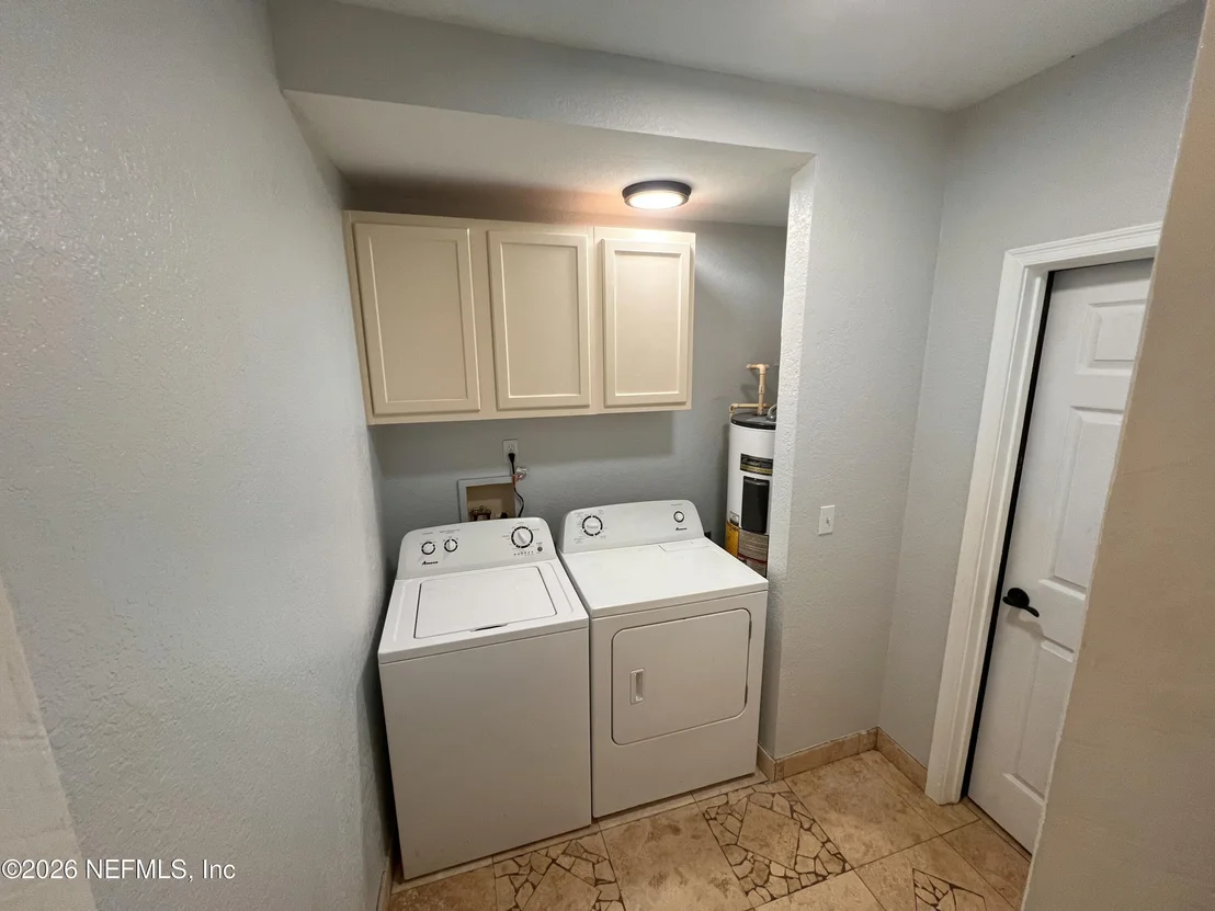 Photo of 845 IBIS Road