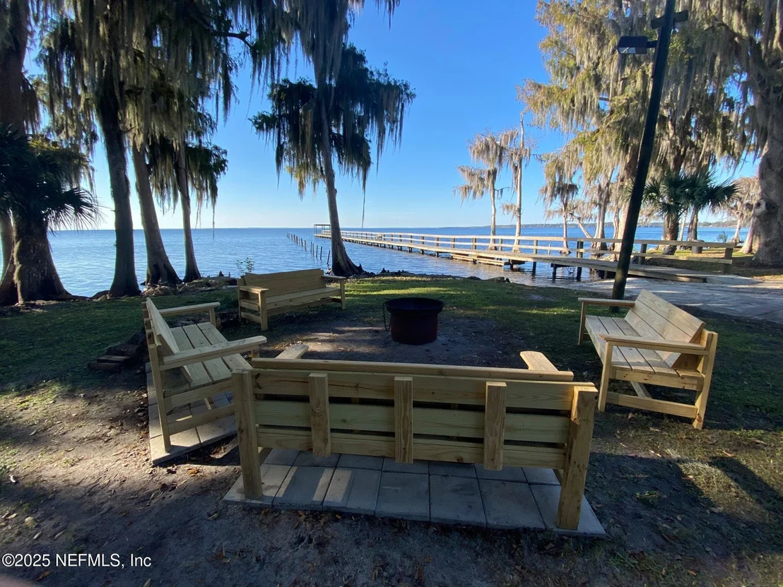 Photo of 806 PARADISE Boulevard