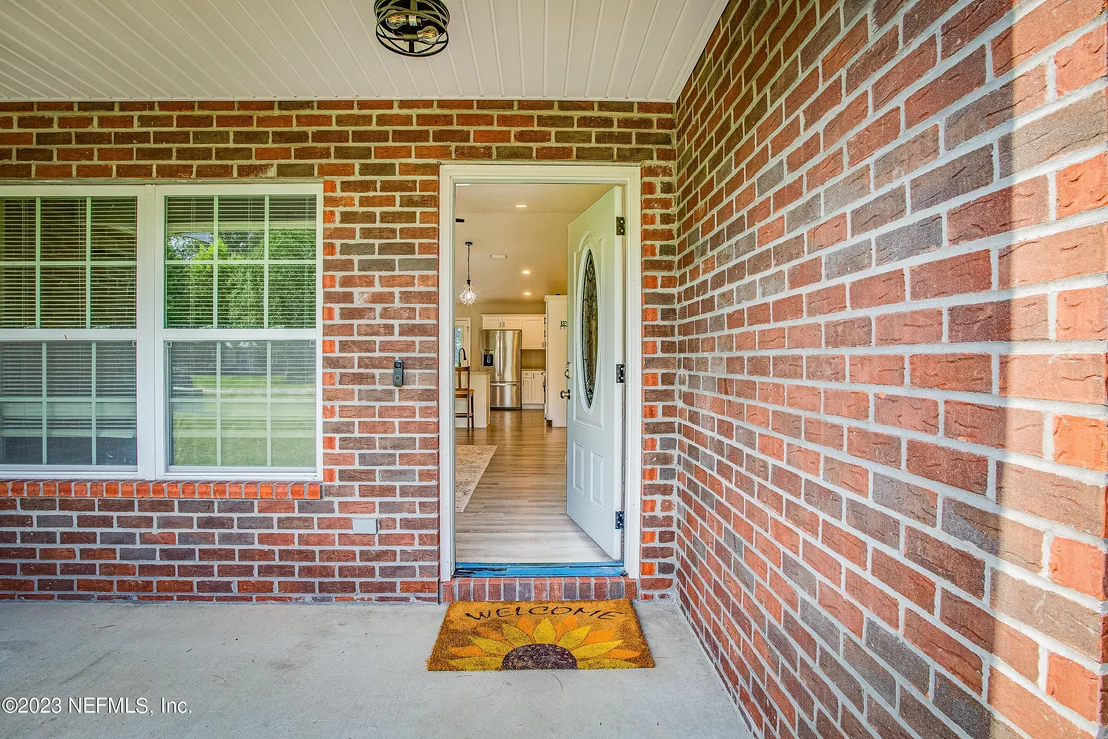 Photo of 44160 WILLOW Lane