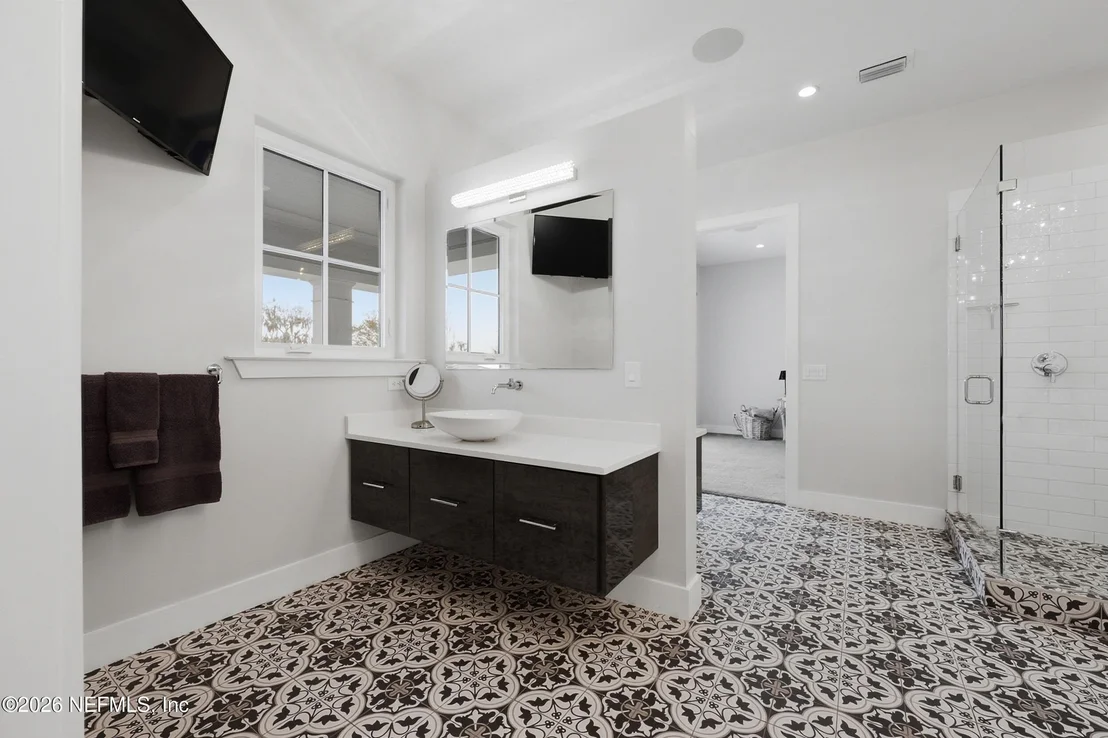 Photo of 5713 CROSSWINDS Circle
