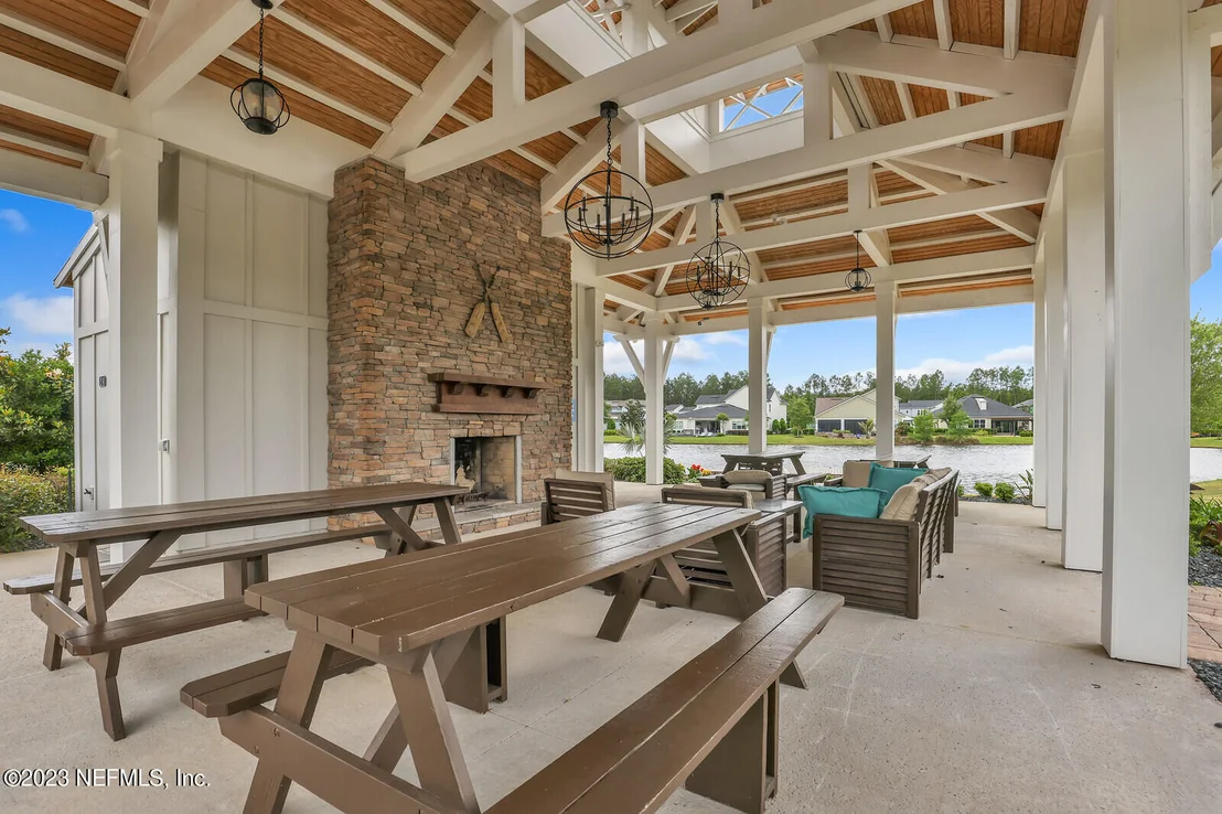 Photo of 557 PINE HAVEN Drive