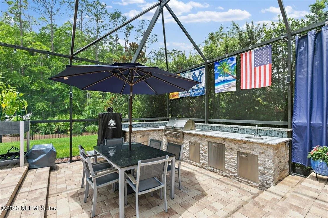 Photo of 485 OLD BLUFF Drive