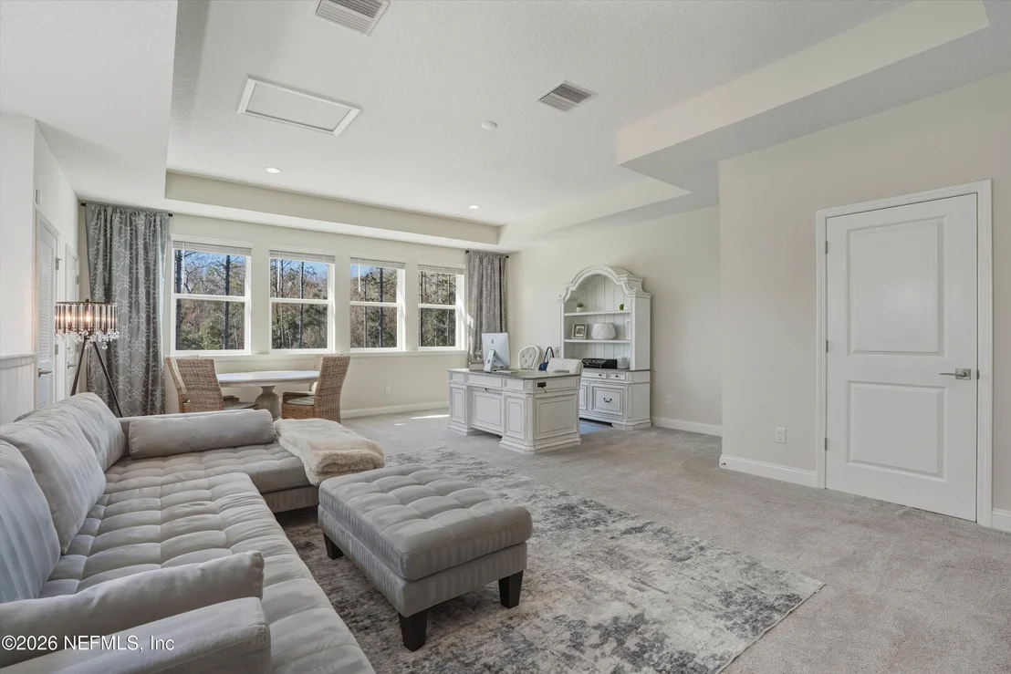 Photo of 204 COURTNEY CHASE Drive